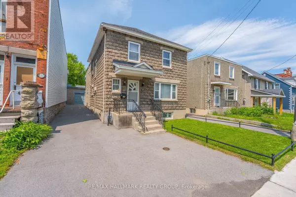 219 BRUYÈRE STREET, Ottawa, ON K1N5E4