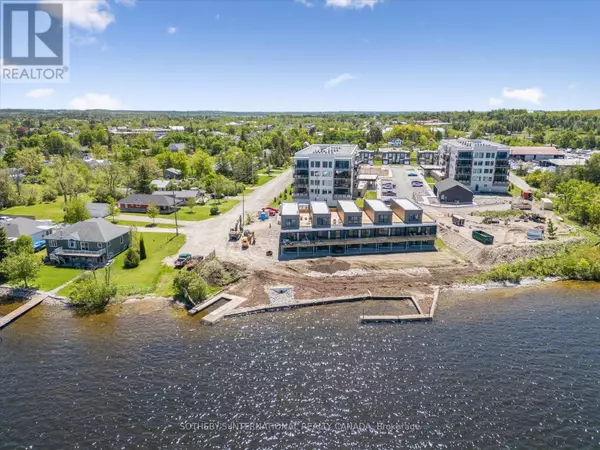 19B West ST North #404, Kawartha Lakes (fenelon Falls), ON K0M1N0