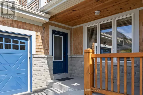 Blue Mountains, ON L9Y0B8,102 COMET LANE