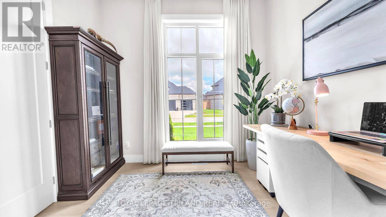London South (south V), ON N6P0G6,7469 SILVER CREEK CRESCENT