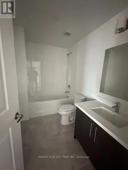Brantford, ON N3T0Y2,575 Conklin RD #205