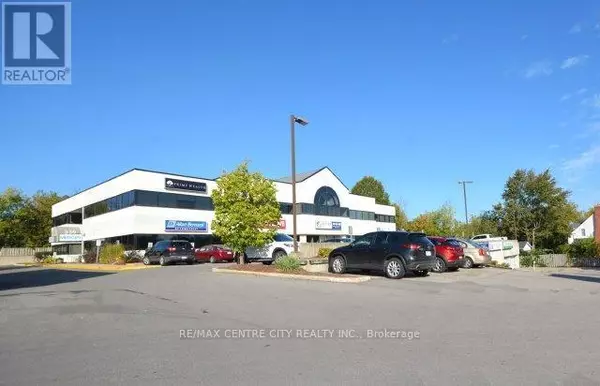 339 WELLINGTON RD #210, London South (south G), ON N6C5Z9