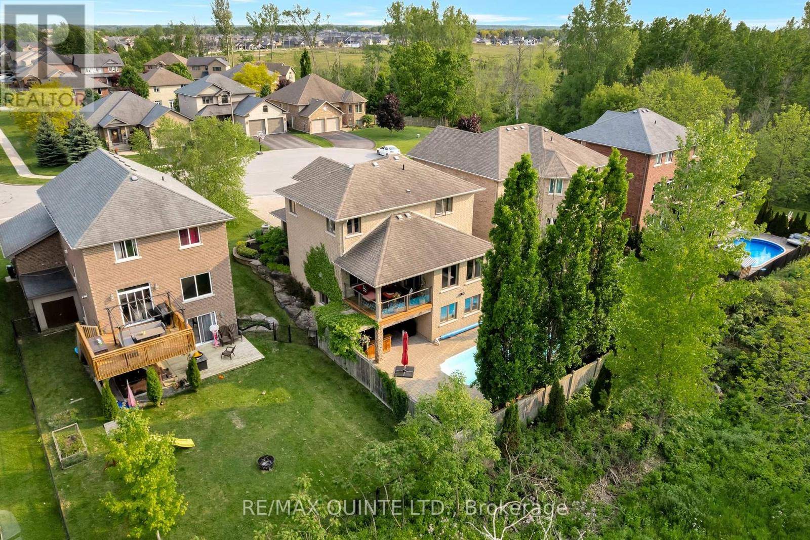 Belleville (belleville Ward), ON K8P0C2,275 AVONDALE ROAD