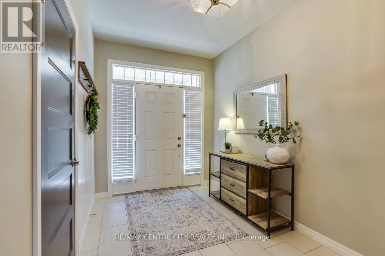 London North (north S), ON N6G0K9,1301 EAGLETRACE DRIVE
