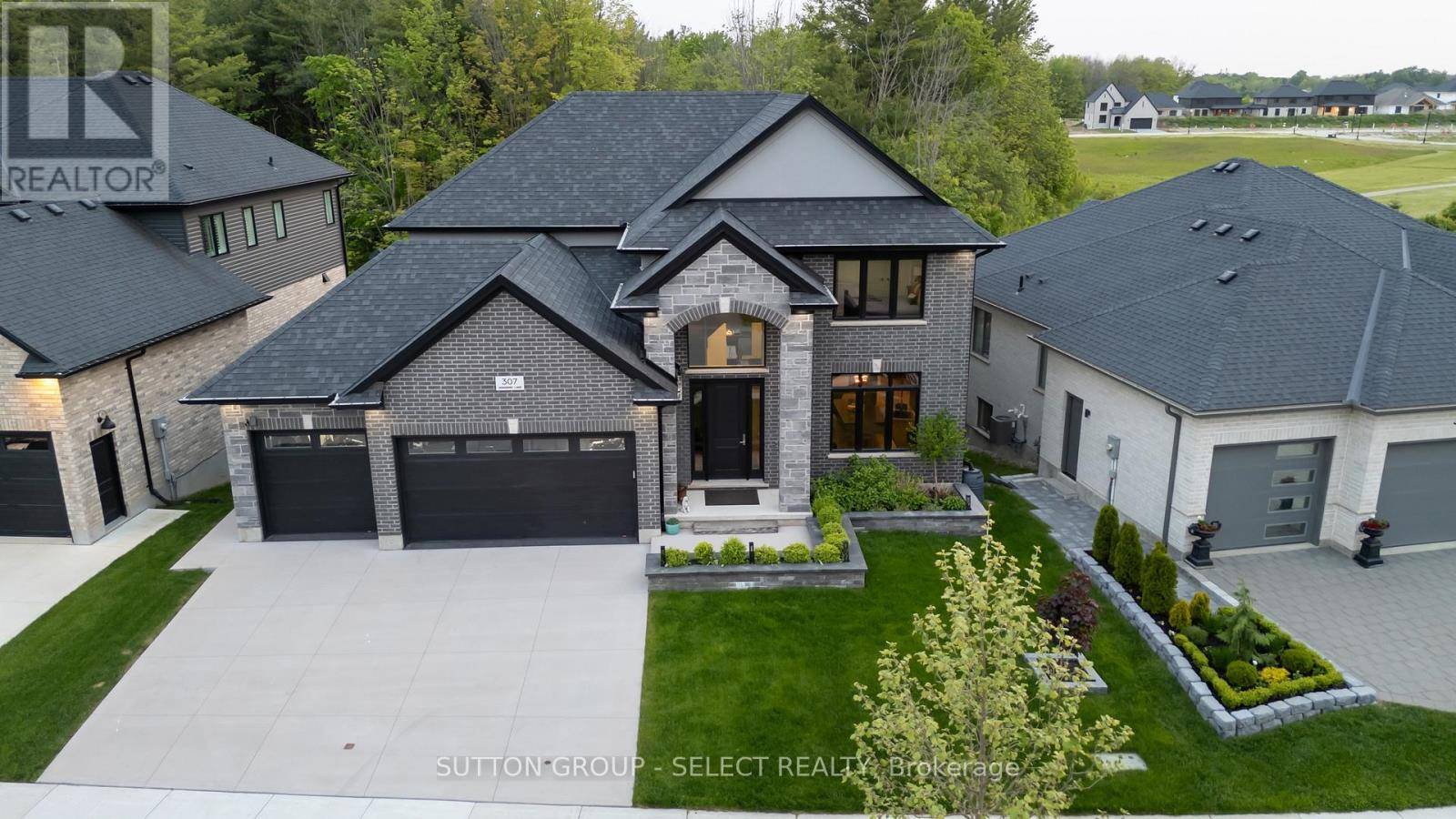 307 SONGBIRD LANE, Middlesex Centre (ilderton), ON N0M2A0