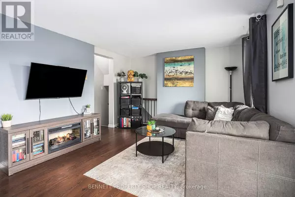 Ottawa, ON K2L3X6,1208 Tanguay CT #48
