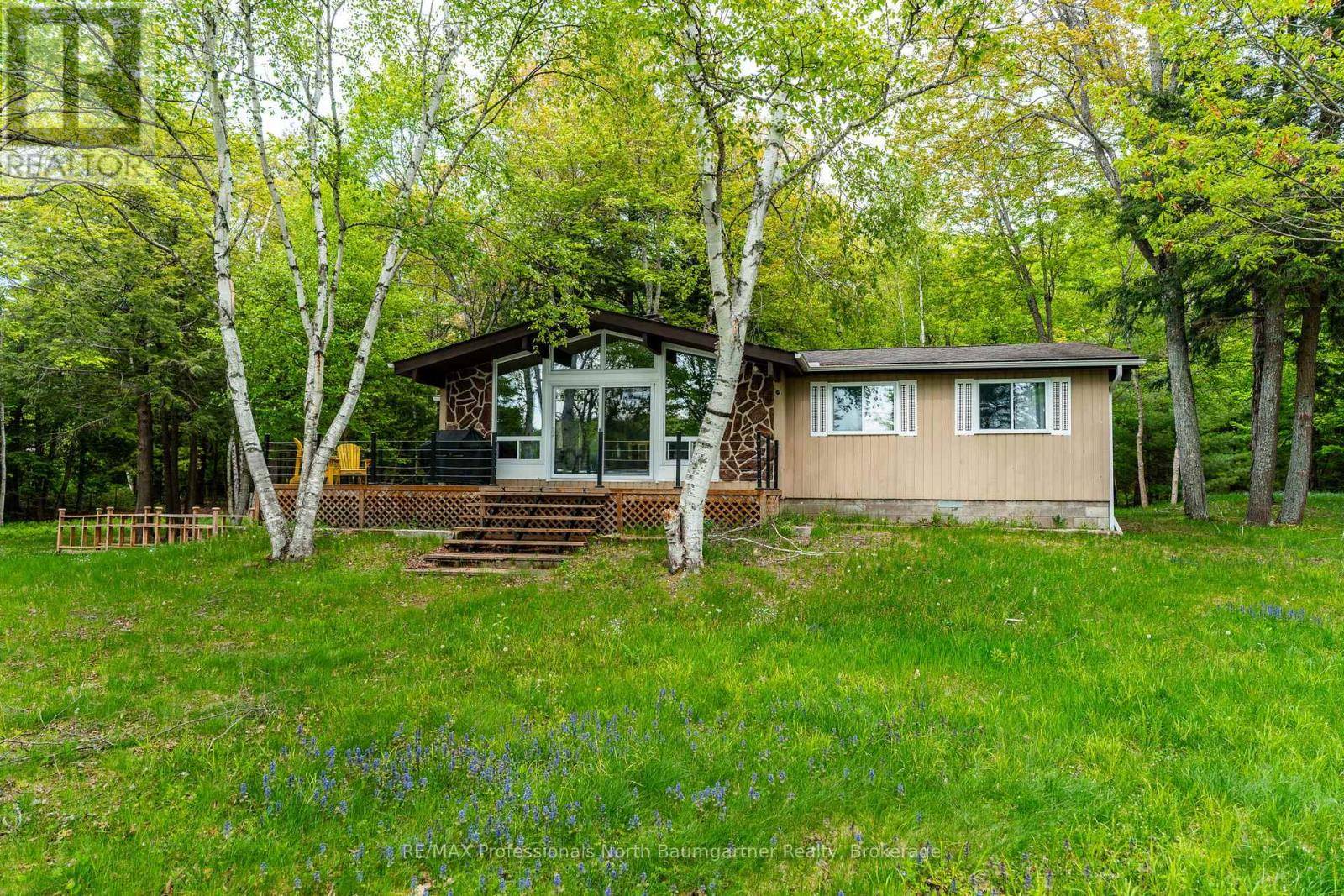 Minden Hills (minden), ON K0M2K0,1088 GRAVEL PIT DRIVE