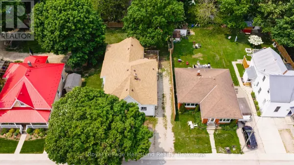 North Huron (wingham), ON N0G2W0,264 EDWARD STREET