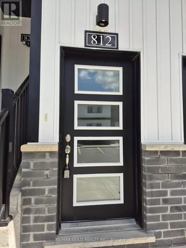 Niagara Falls, ON L2E0C2,4263 Fourth AVE #812