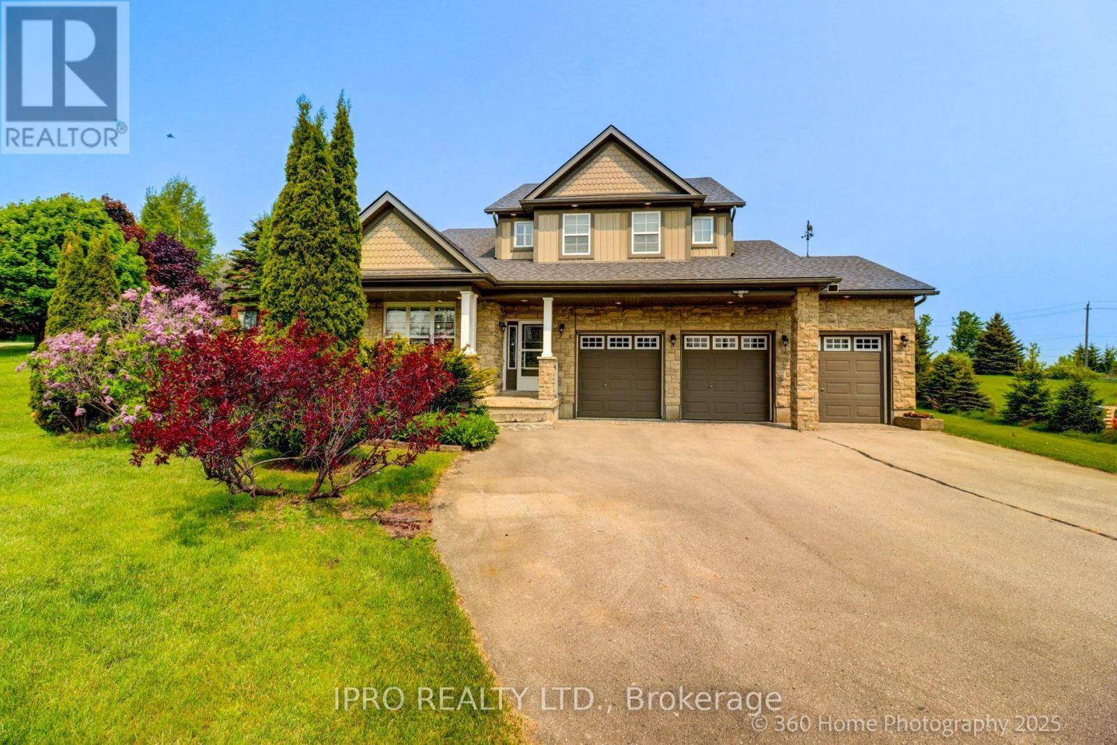 37 WOODLAND DRIVE, East Garafraxa, ON L9W6B7
