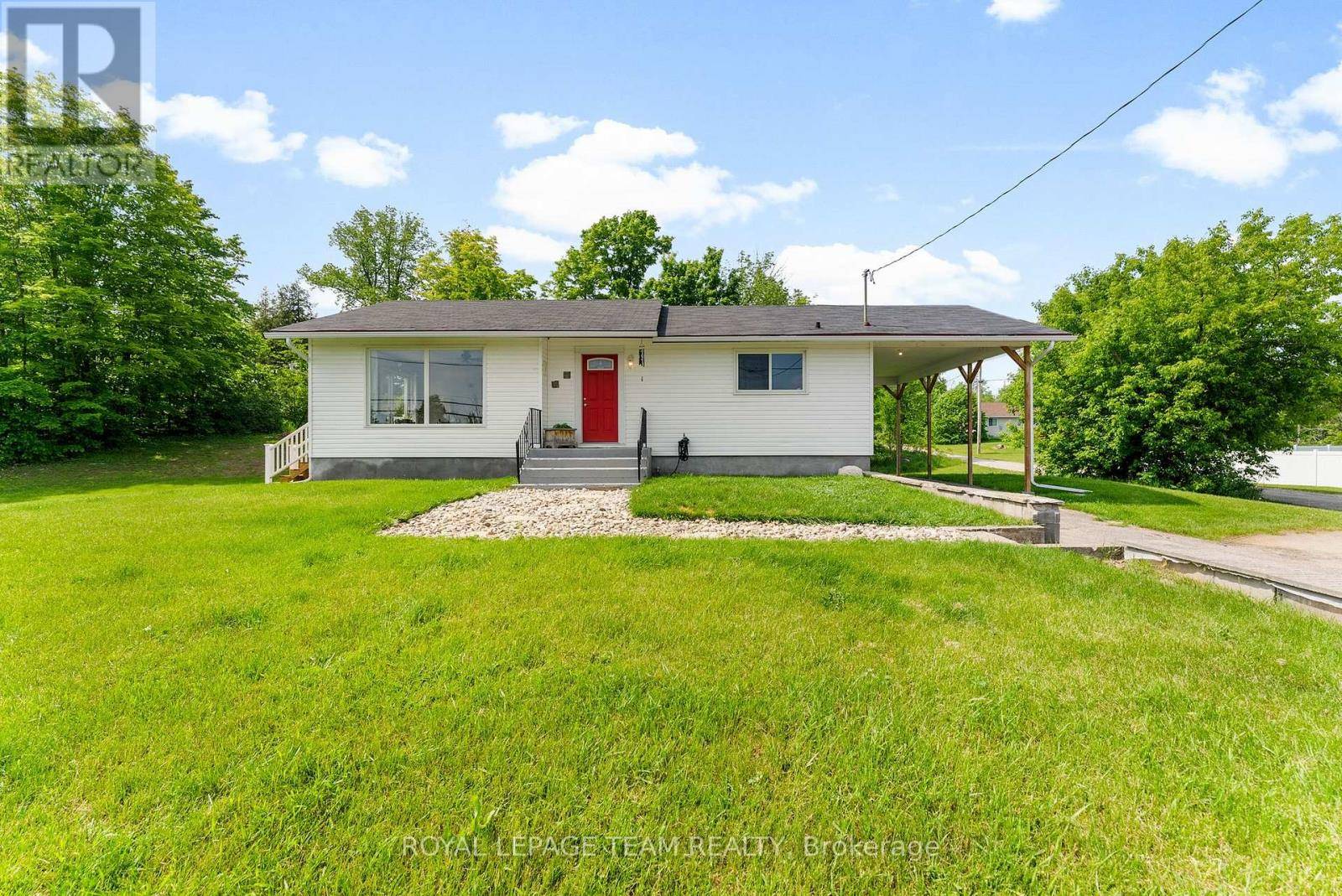 4872 CALABOGIE ROAD, Greater Madawaska, ON K0J1H0