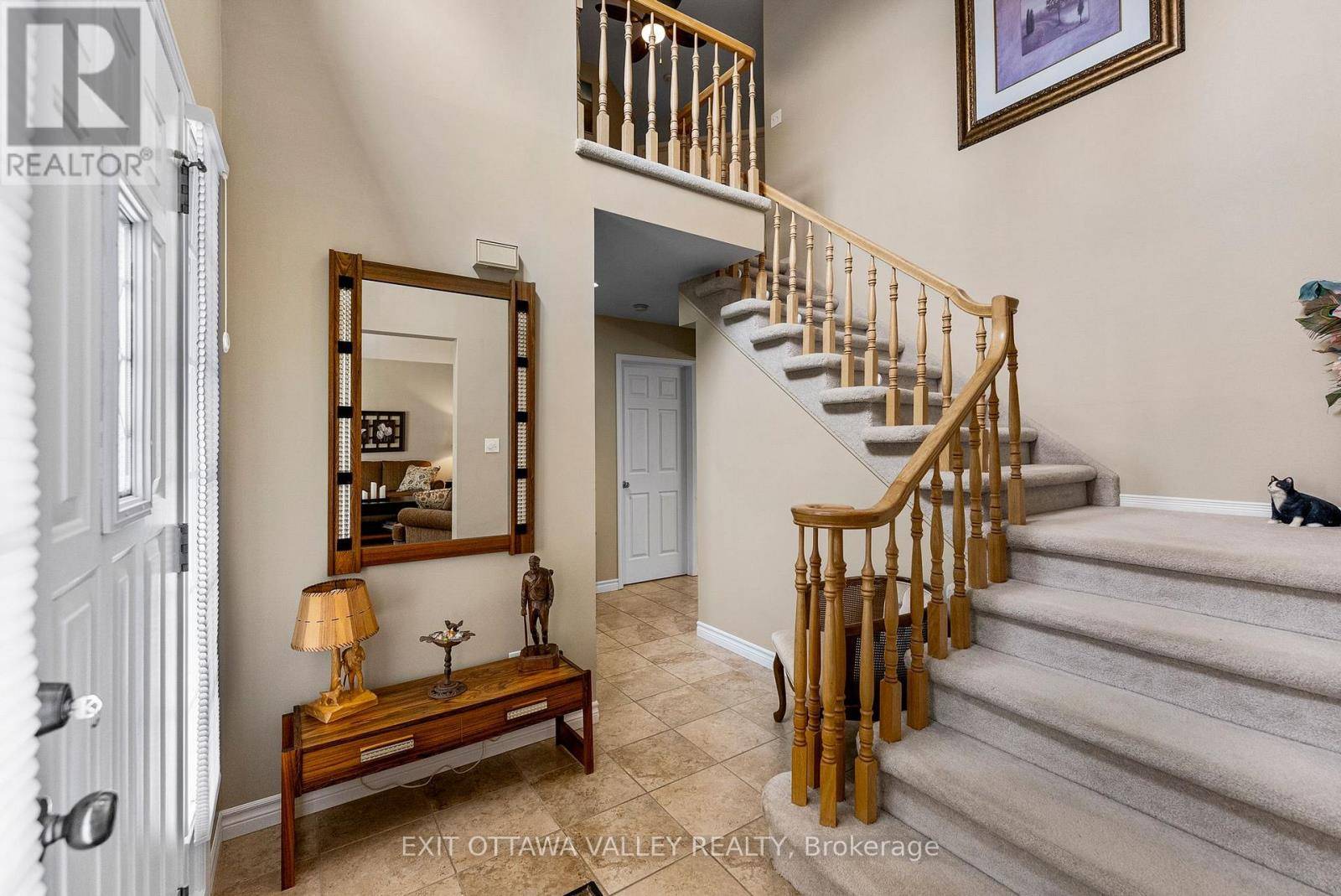 Pembroke, ON K8A8K1,127 OWENS STREET