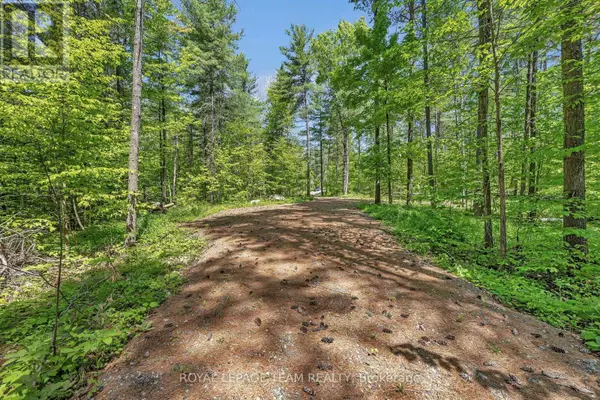 Lanark Highlands, ON K0A1P0,1143 WABALAC ROAD