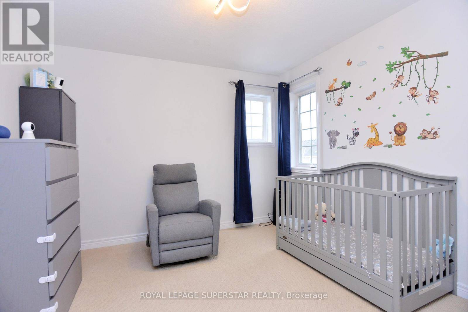 Hamilton (waterdown), ON L0R2H9,44 BROWVIEW DRIVE