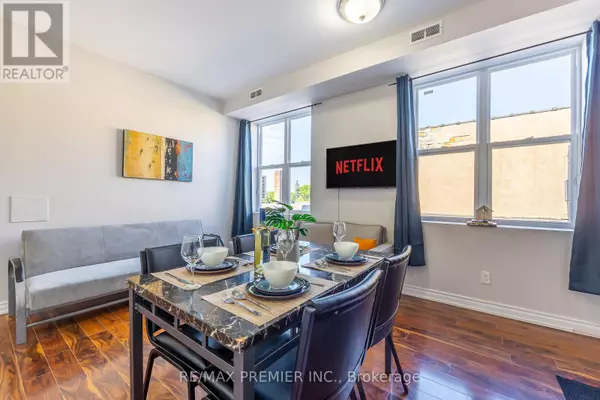 Niagara Falls (downtown), ON L2E2L4,4507 QUEEN STREET