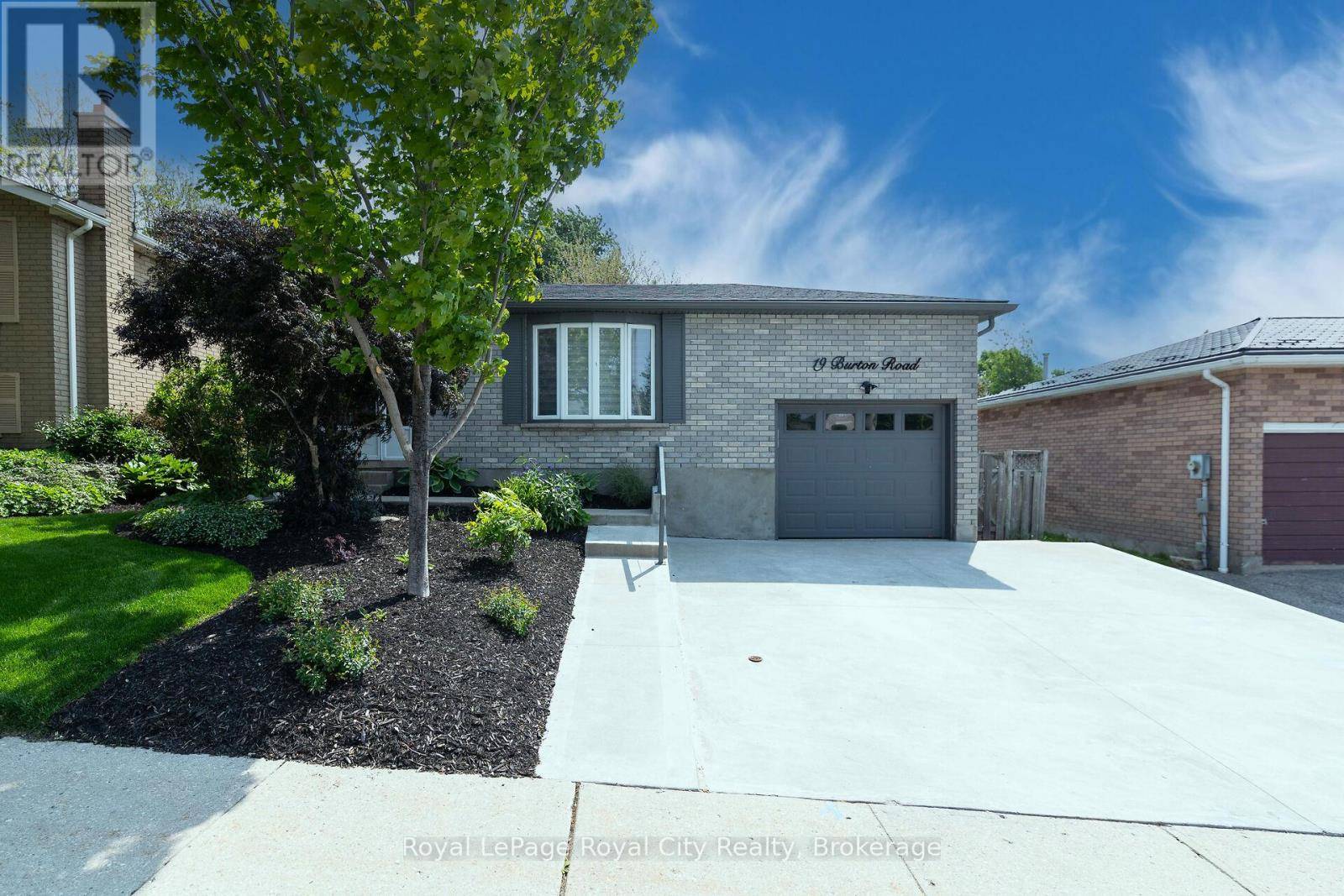 19 BURTON ROAD, Guelph (willow West/sugarbush/west Acres), ON N1H8A6