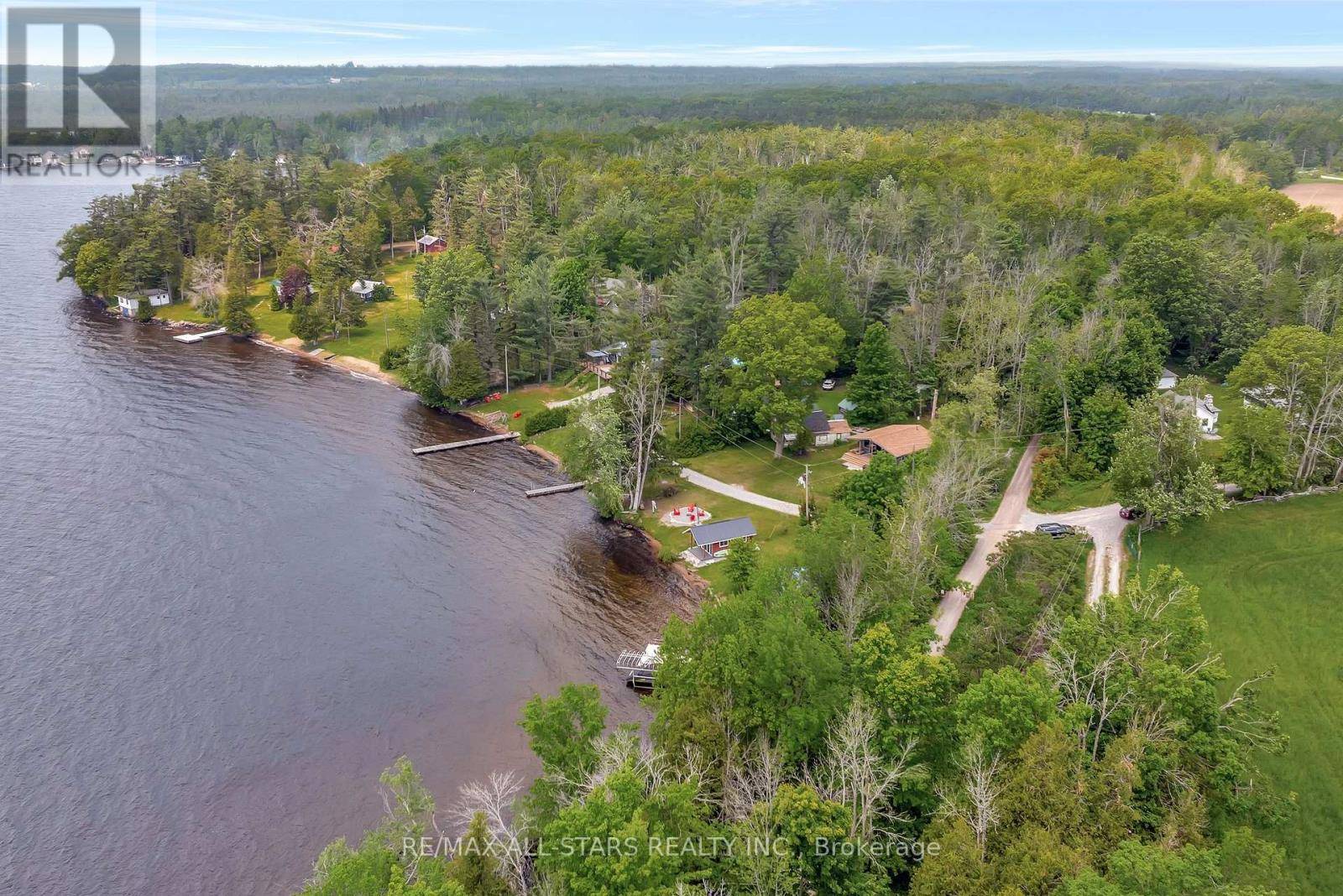 Kawartha Lakes (fenelon), ON K0M1N0,36 WALNUT STREET