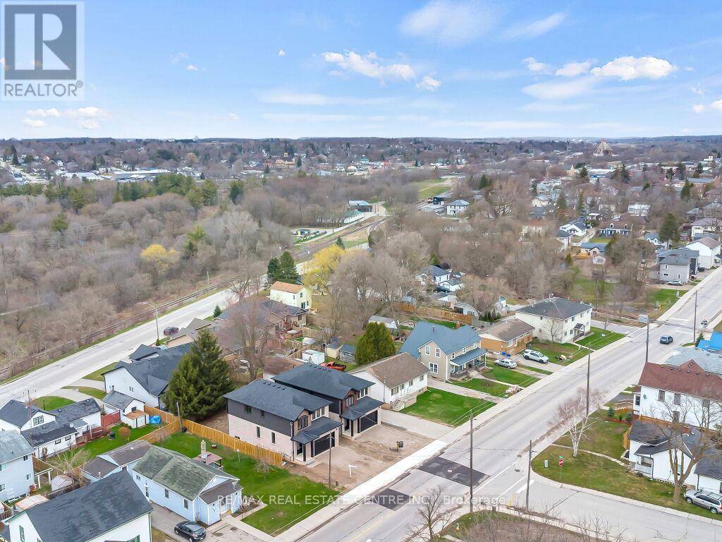 Ingersoll (ingersoll - South), ON N5C2K7,256 KING STREET W