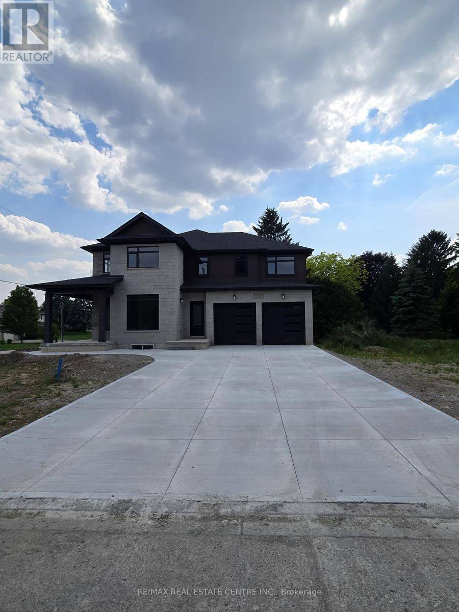 4 ELM STREET, Ingersoll (ingersoll - South), ON N5C1R8