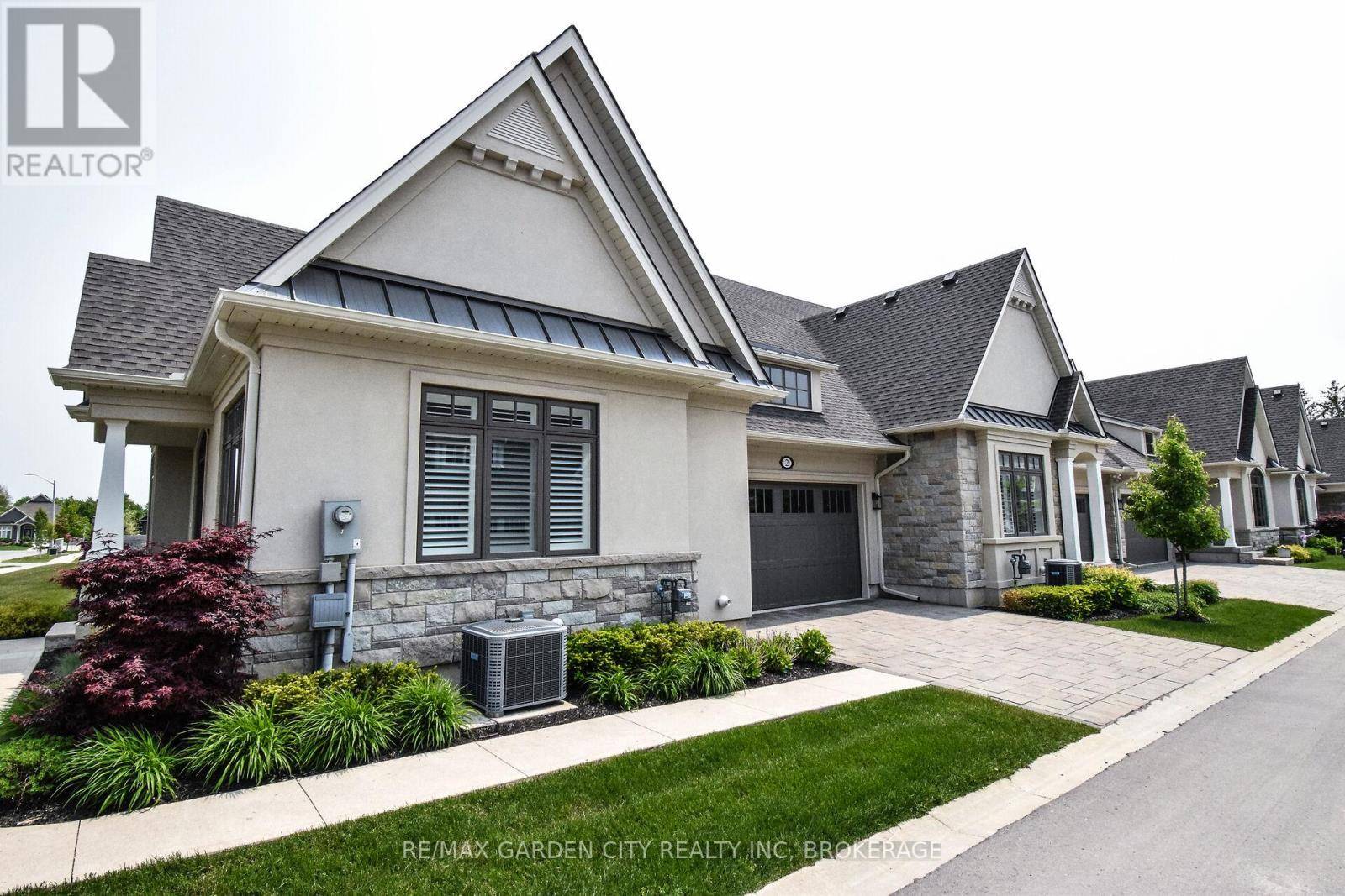 Fort Erie (ridgeway), ON L0S1N0,2 SASSAFRAS ROW