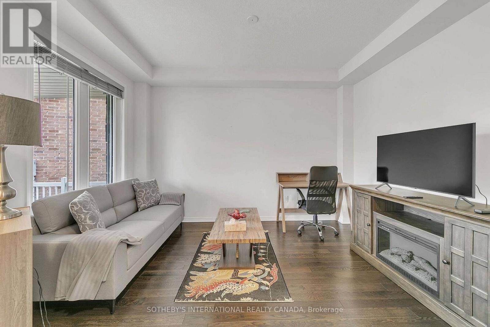 Woolwich, ON N0B1M0,238 DOLMAN STREET