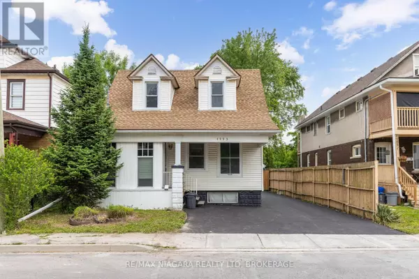 Niagara Falls (cherrywood), ON L2E2M7,4993 MAPLE STREET