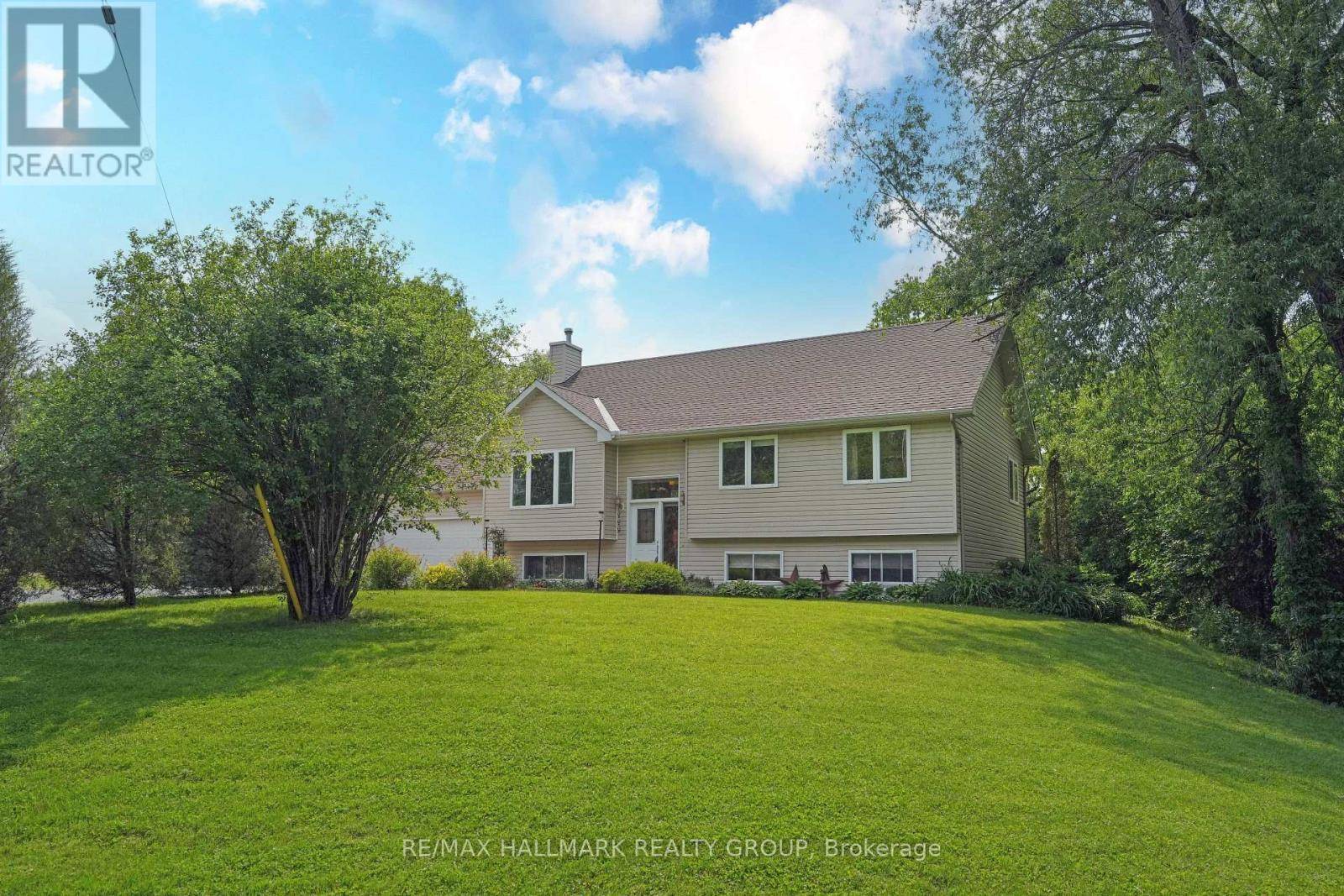 Ottawa, ON K0A1X0,184 OLD PAKENHAM ROAD