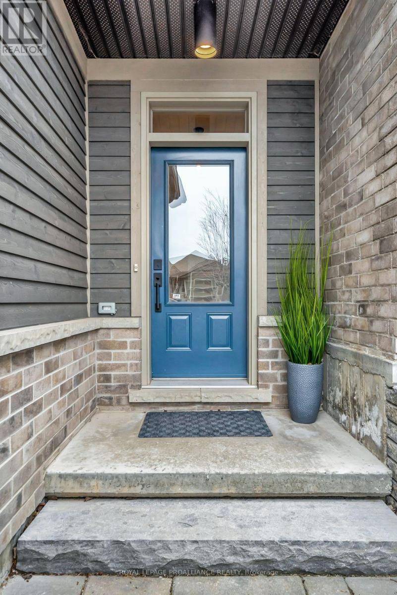 Prince Edward County (hallowell Ward), ON K0K2T0,66 PINERIDGE DRIVE