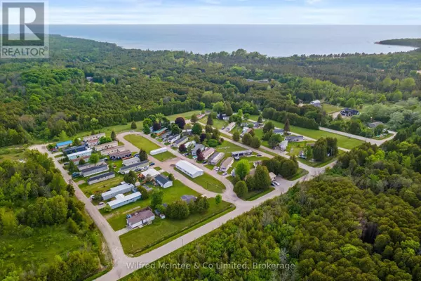 Kincardine, ON N0G2T0,48 MAPLEWOOD BOULEVARD