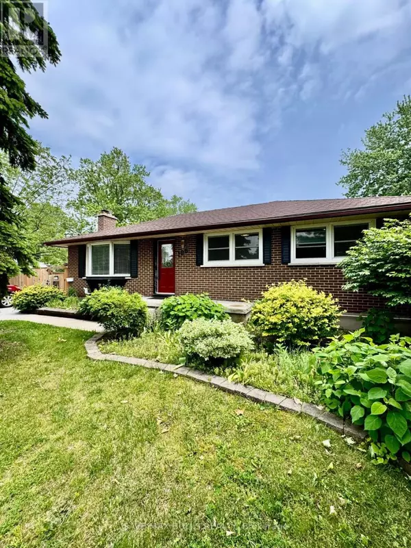 London East (east O), ON N5W1P2,106 LAURENTIAN DRIVE N
