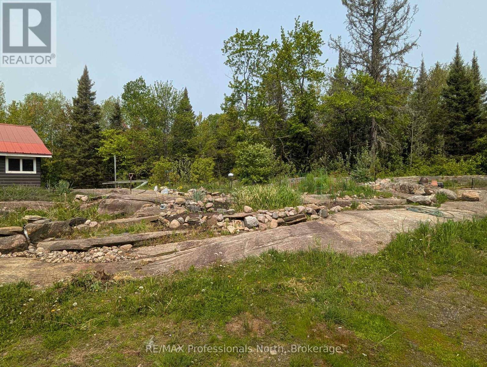 Parry Sound Remote Area (lount), ON P0A1Z0,1408 PEARCELEY ROAD