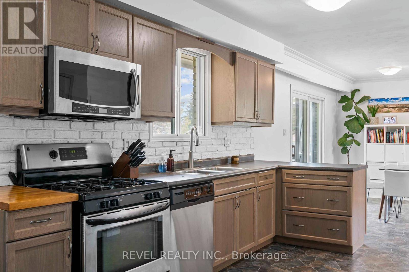 108 JANE STREET, Shelburne, ON L9V2W8