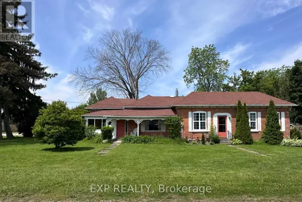 Lambton Shores (thedford), ON N0M2N0,76 SARAH STREET