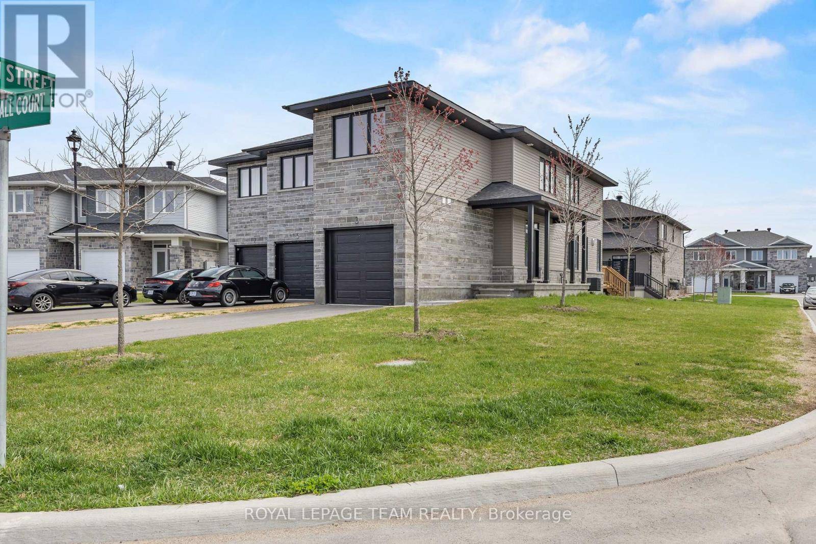 Arnprior, ON K7S0J4,3 MORRALL COURT