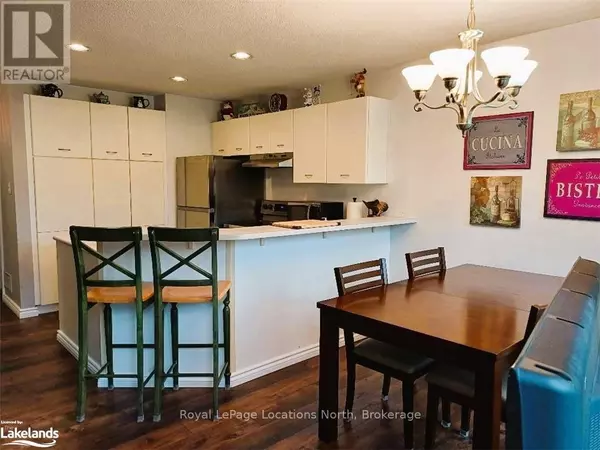 Blue Mountains, ON L9Y0N9,146 Settlers WAY #14