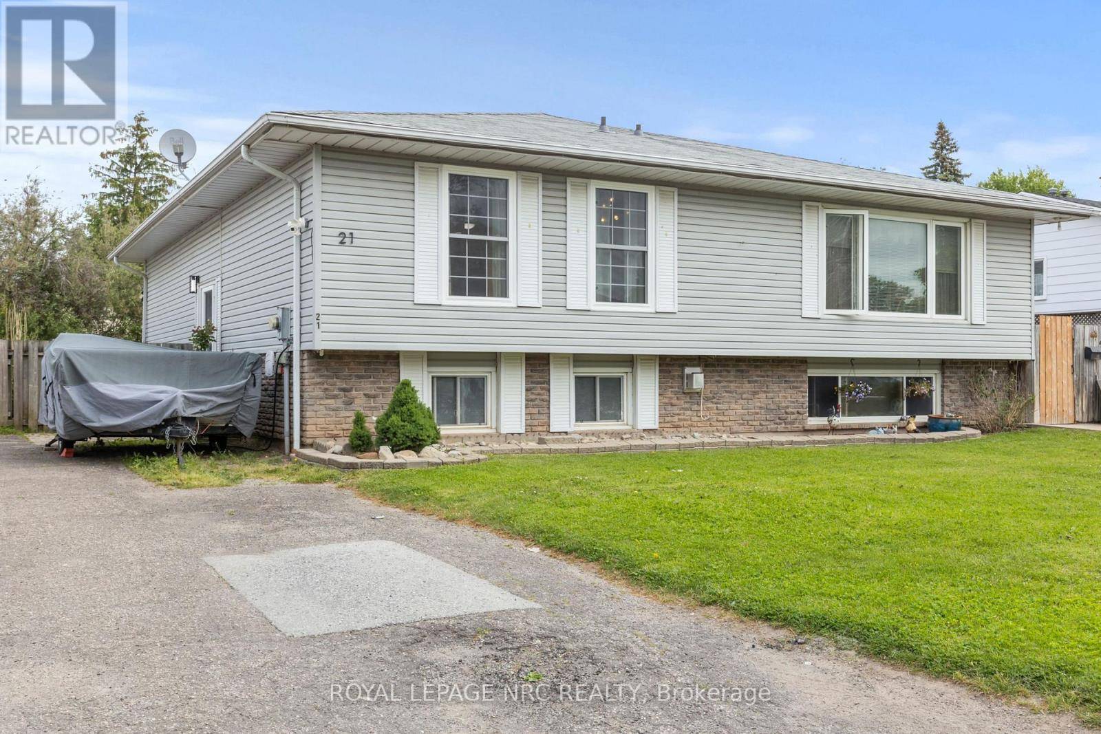 21 GARFIELD LANE, St. Catharines (haig), ON L2R7G9