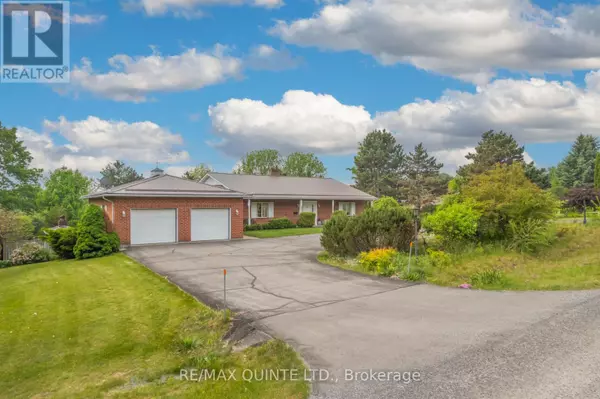 Brighton, ON K0K1H0,55 OAKRIDGE DRIVE