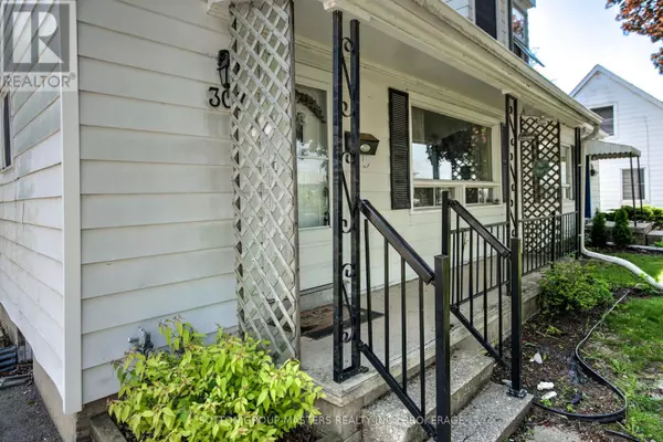 Kingston (central City East), ON K7L4T4,307 PALACE ROAD