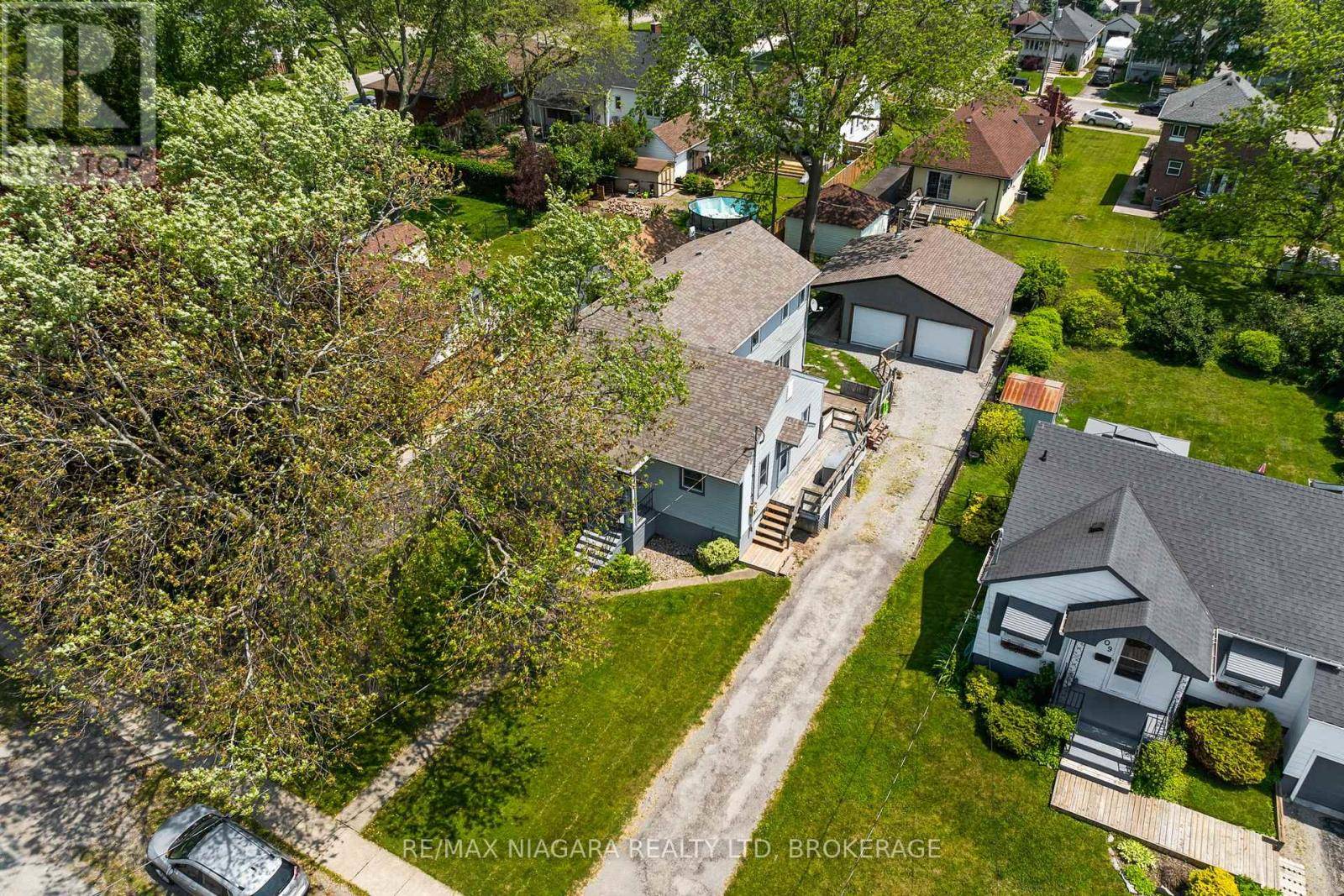 Port Colborne (sugarloaf), ON L3K5J8,113 LINWOOD AVENUE