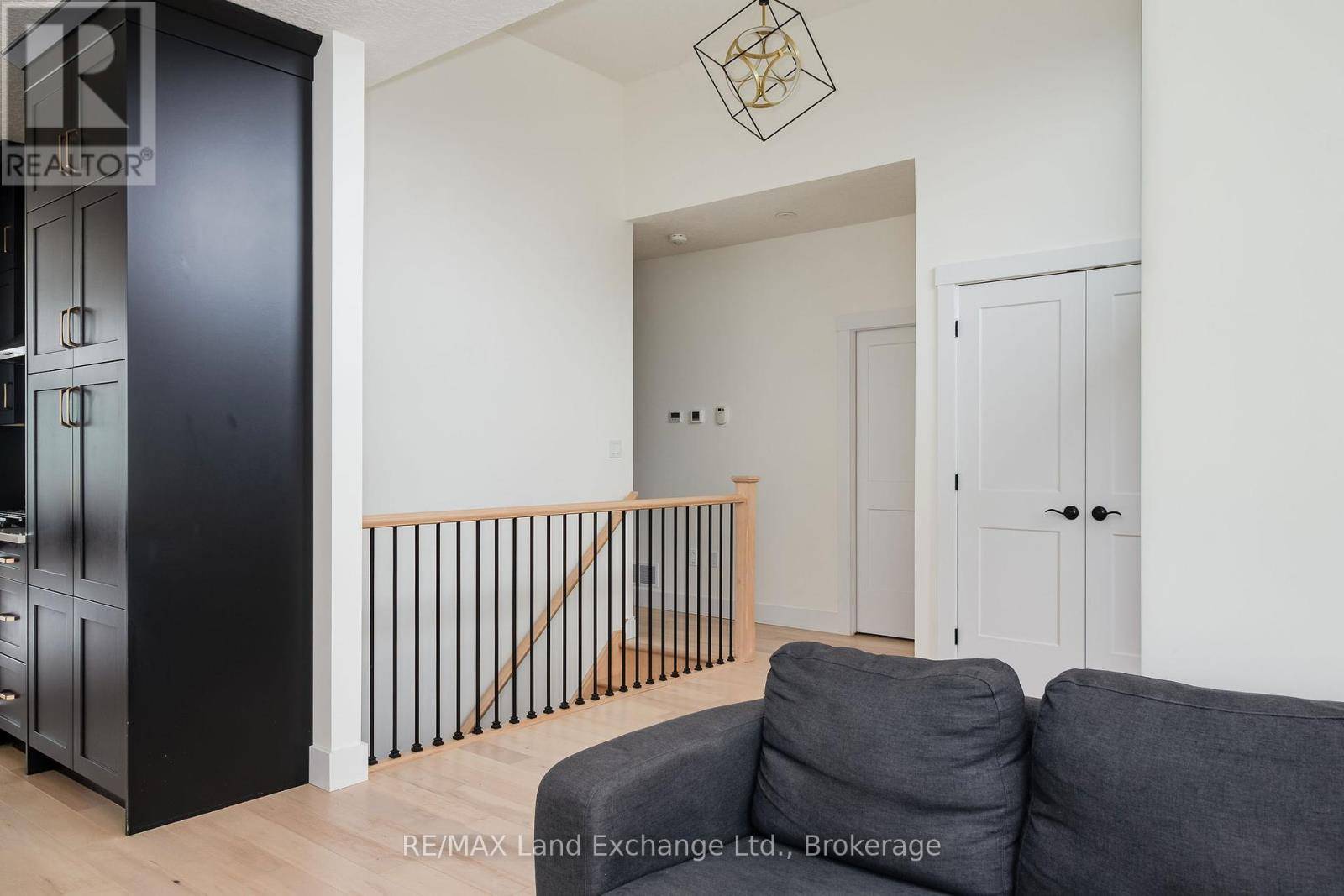 Saugeen Shores, ON N0H2C1,394 RIDGE STREET