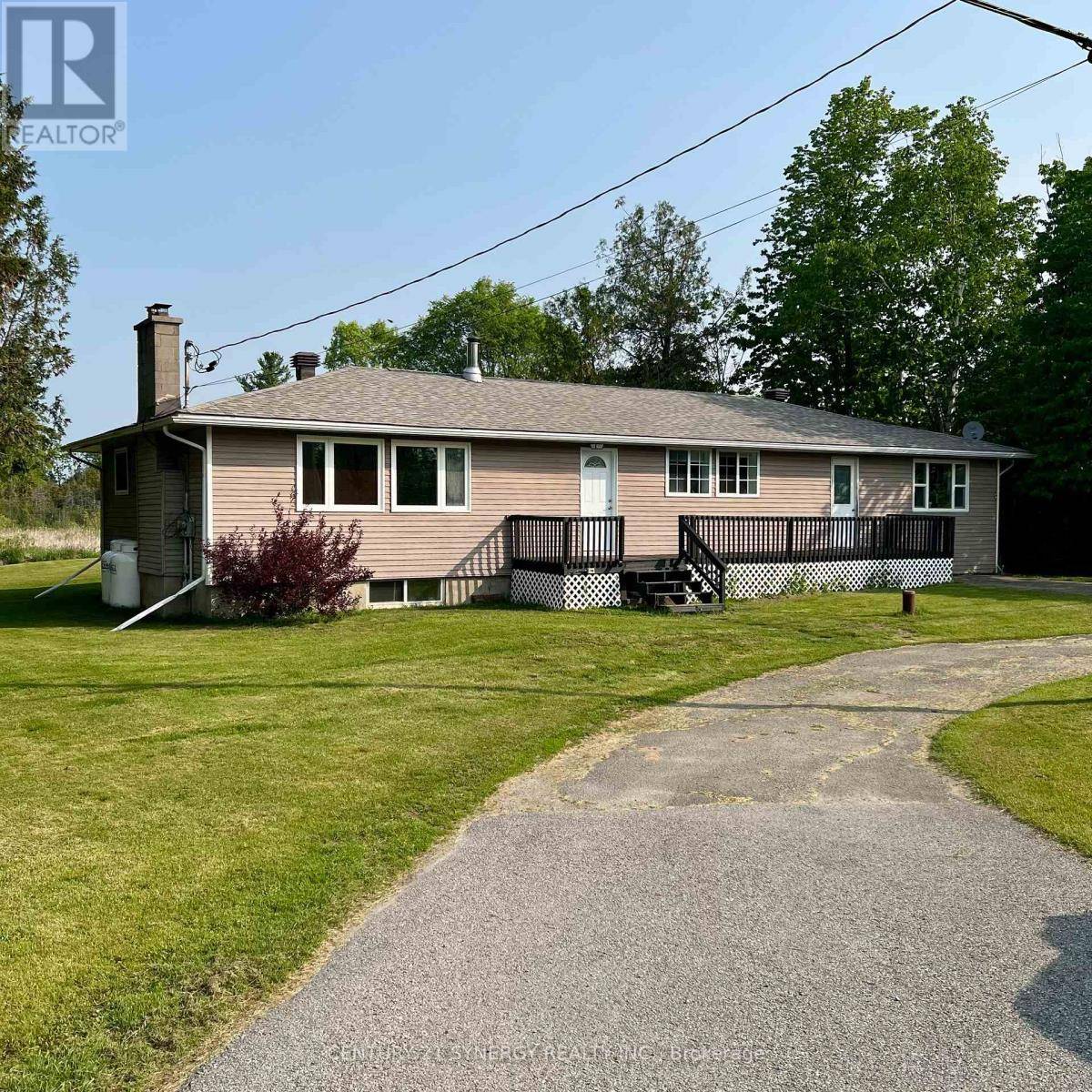 6768 ROGER STEVENS DRIVE, Montague, ON K7A4S6