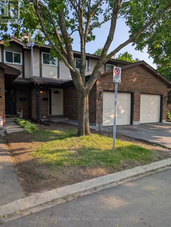 76 CLARKSON CRESCENT W, Ottawa, ON K2L3E2