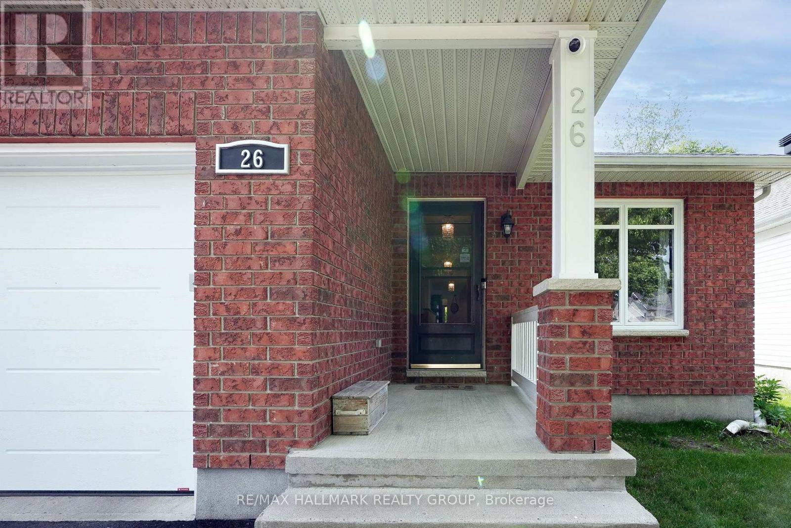 Ottawa, ON K2J4W7,26 FIELDCREST AVENUE