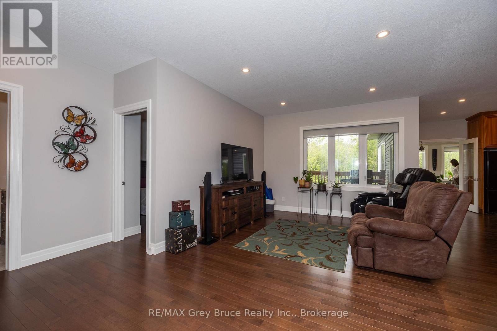 Meaford, ON N0H1B0,350293 A CONCESSION