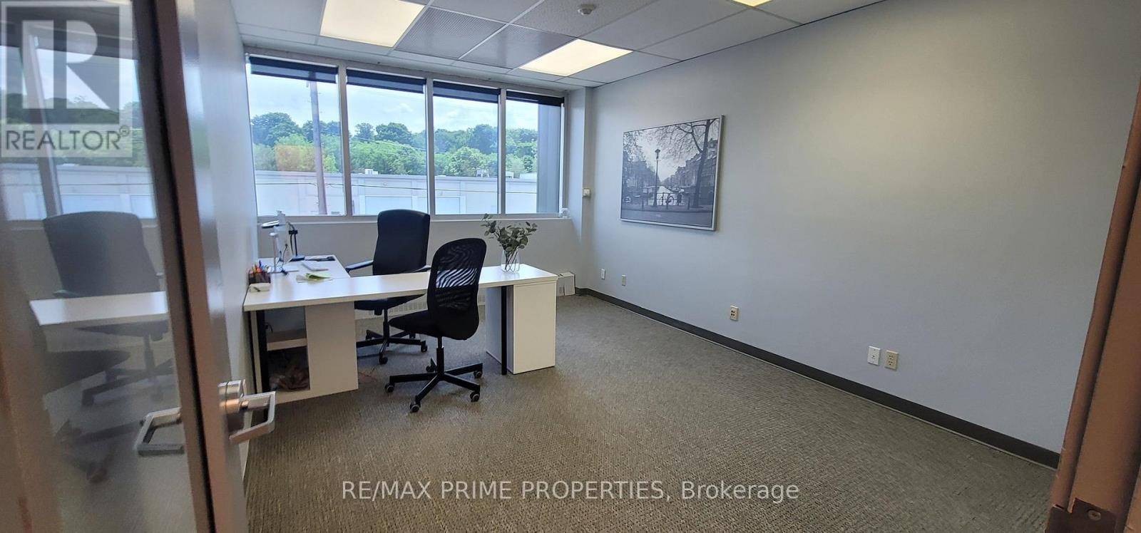 Ottawa, ON K1G0Z1,485 Industrial AVE #15