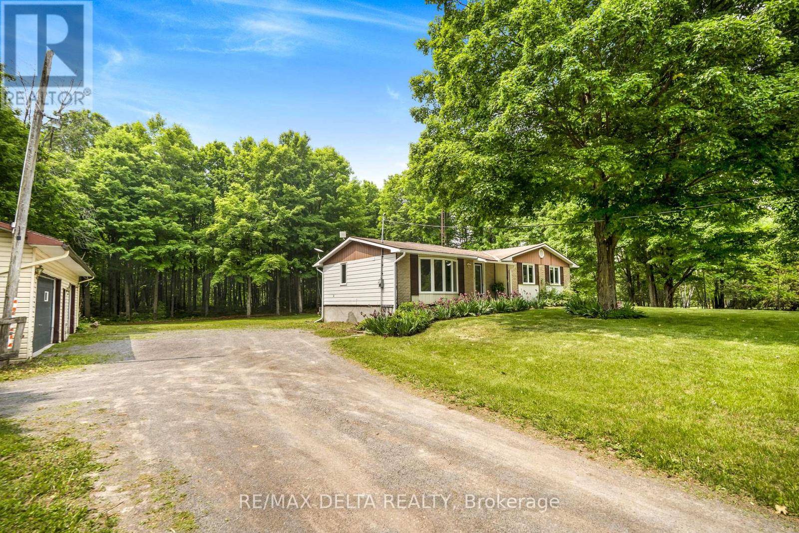 Champlain, ON K0B1R0,1520 RIDGE ROAD