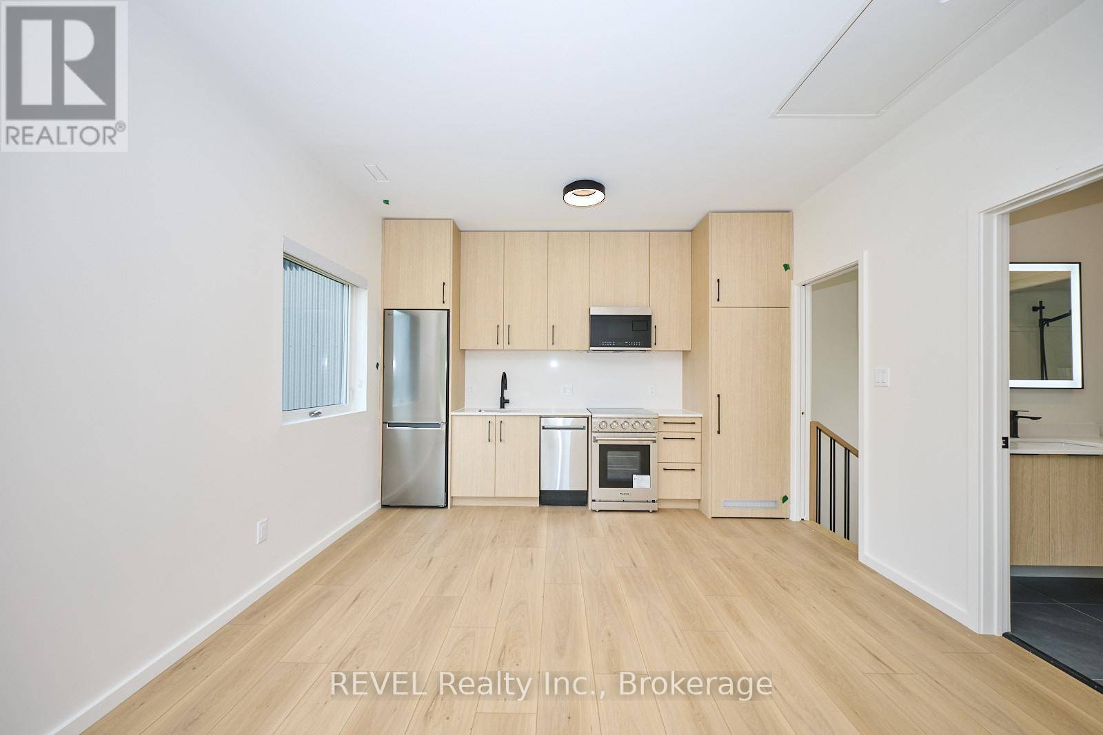 Niagara Falls (cherrywood), ON L2E1X5,5361 Valley Way #Unit 2