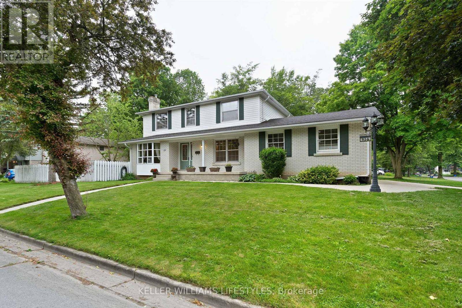 836 WESTBURY CRESCENT, London South (south O), ON N6J3C9