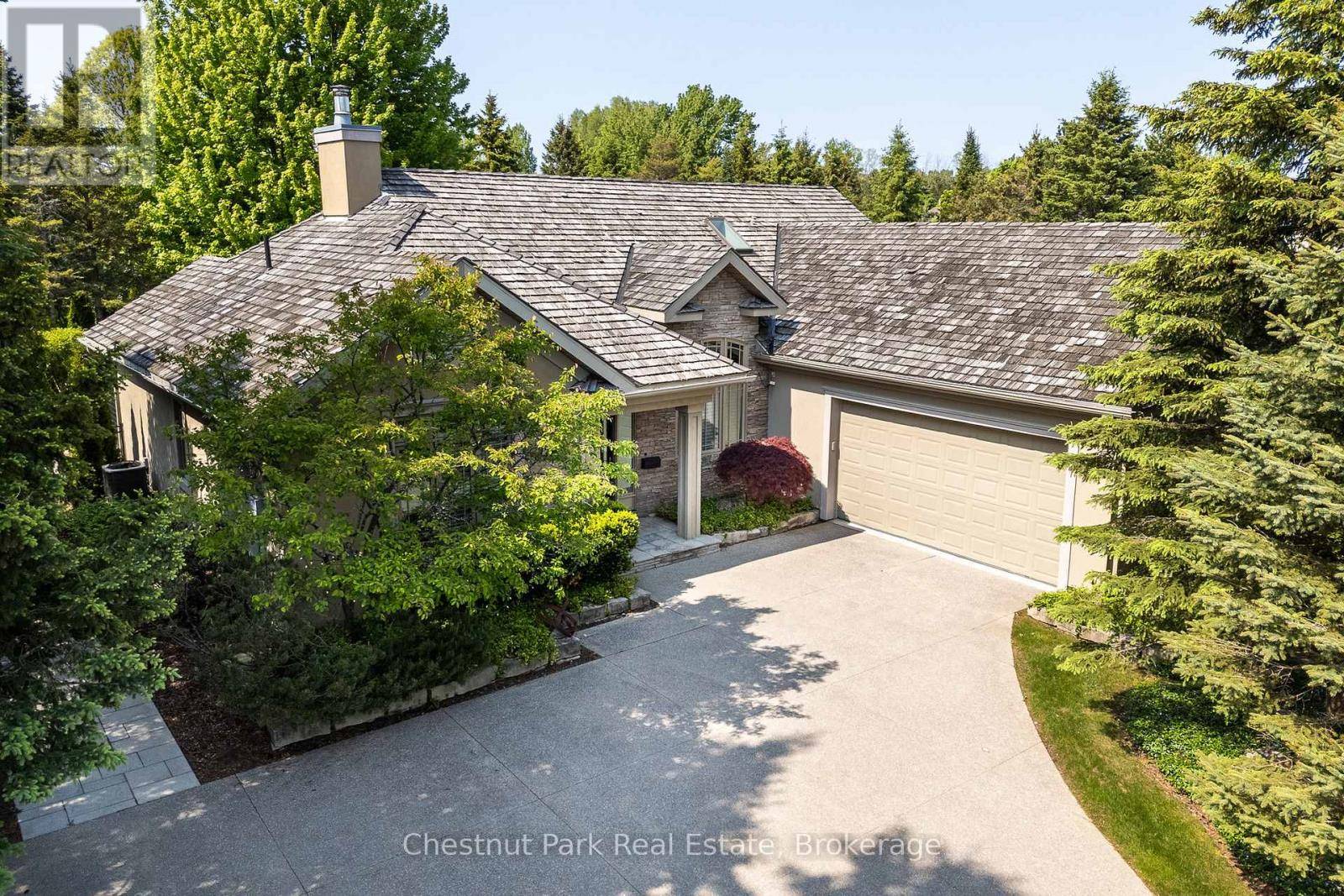Blue Mountains, ON L9Y0K7,135 AUGUSTA CRESCENT