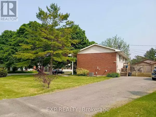 Loyalist (amherstview), ON K7N1N5,84 SHERWOOD AVENUE